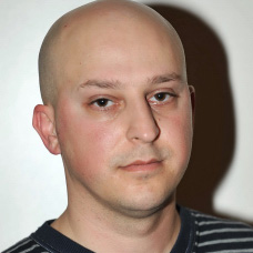  Nevzat Kaya