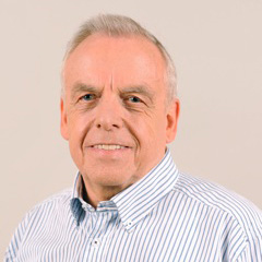  Bernhard Recker